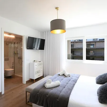 Pearl - In A Luxury Appartamento *