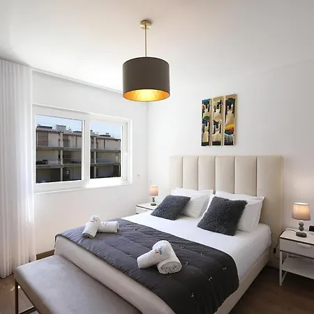 Pearl - In A Luxury Appartamento